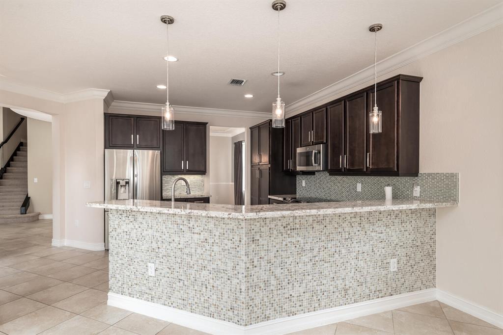 CANYON TRAILS - Residential