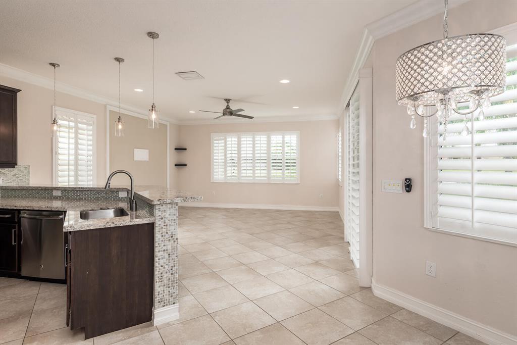 CANYON TRAILS - Residential