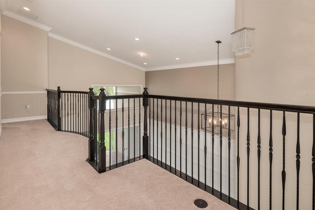 CANYON TRAILS - Residential