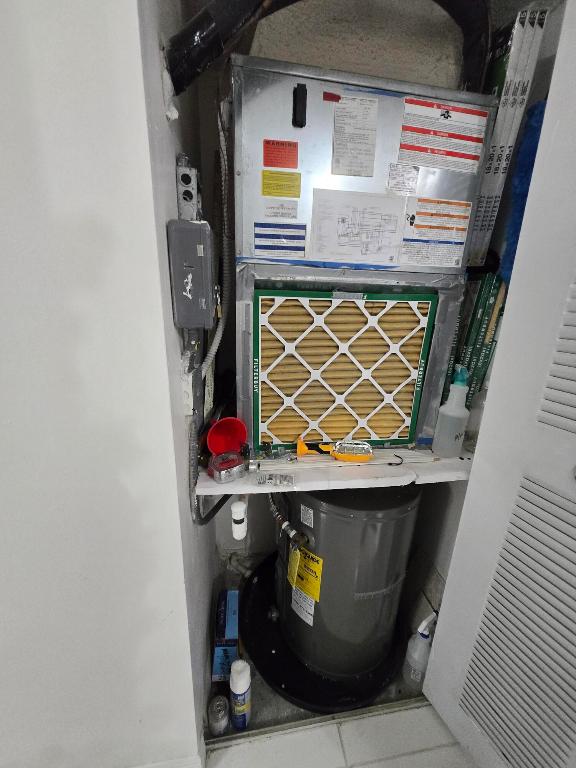 PINE RIDGE NORTH VILLAGE IV CONDO - Residential