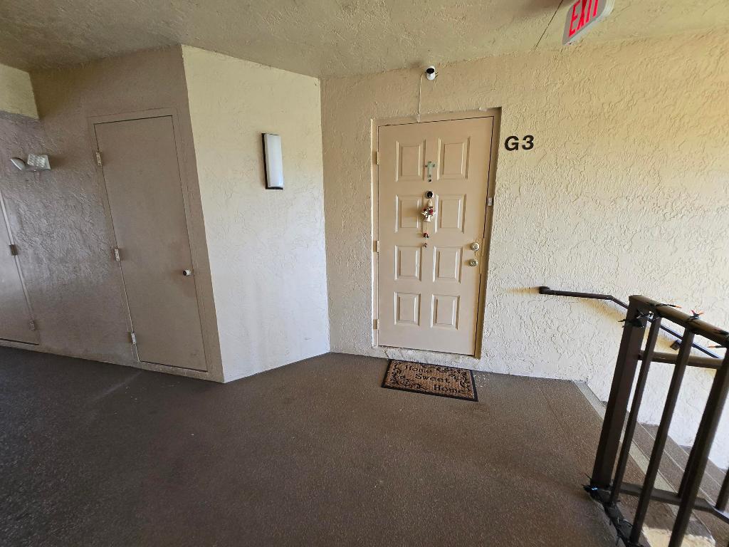 PINE RIDGE NORTH VILLAGE IV CONDO - Residential