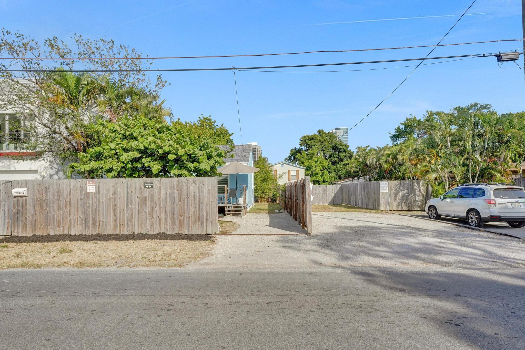 301 SW 9th