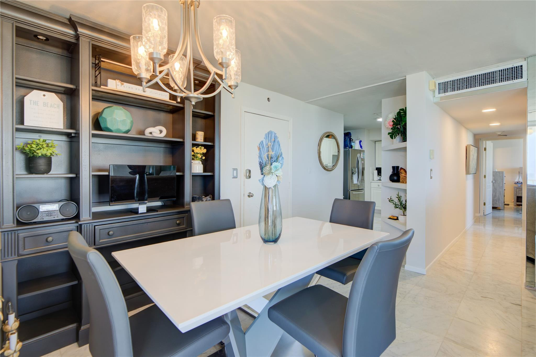 Venetian Condominium - Residential