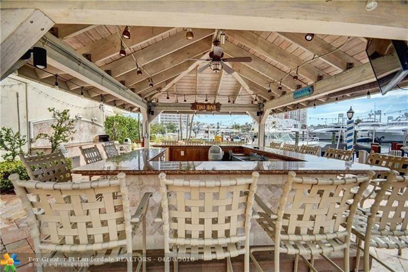 Venetian Condominium - Residential