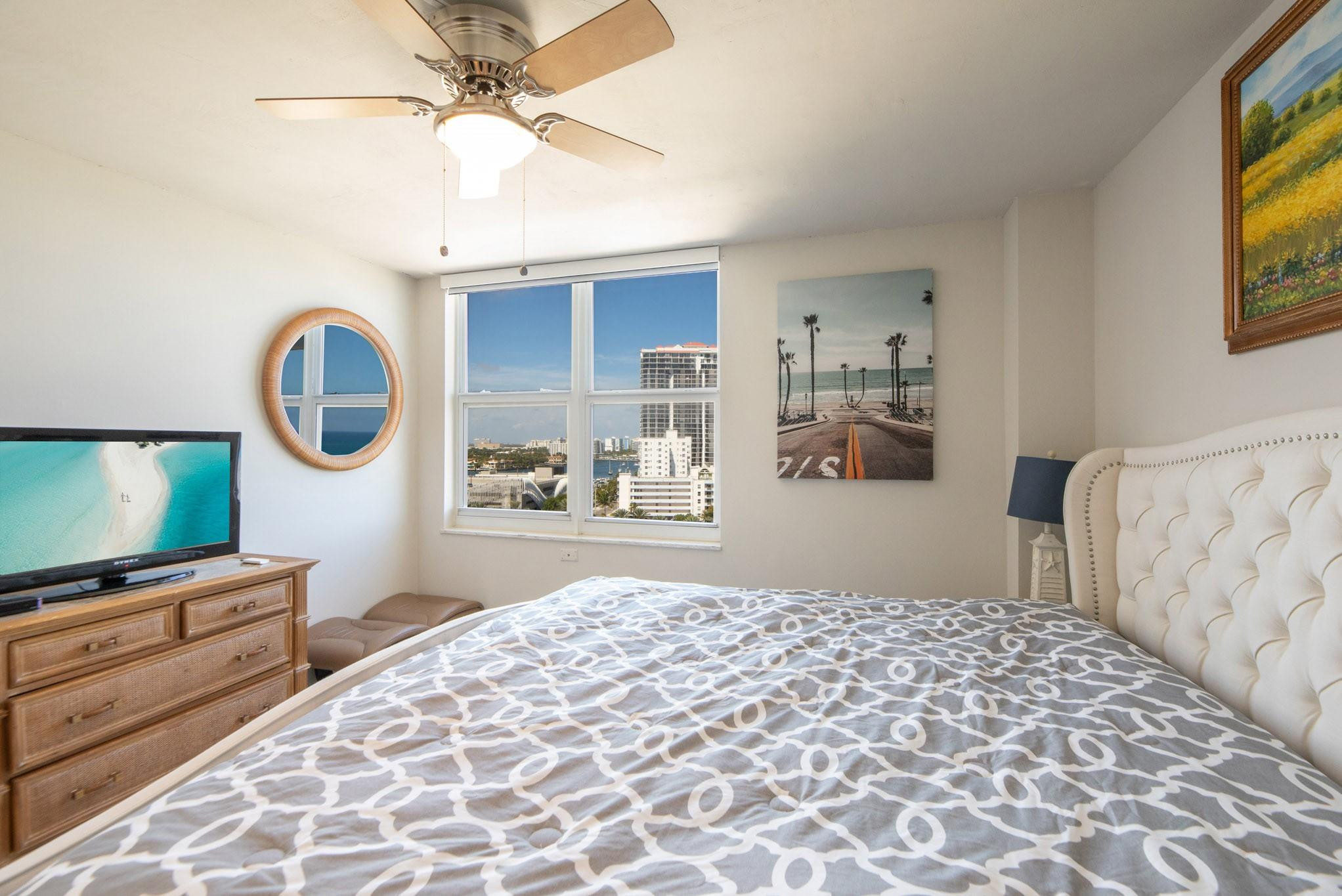 Venetian Condominium - Residential