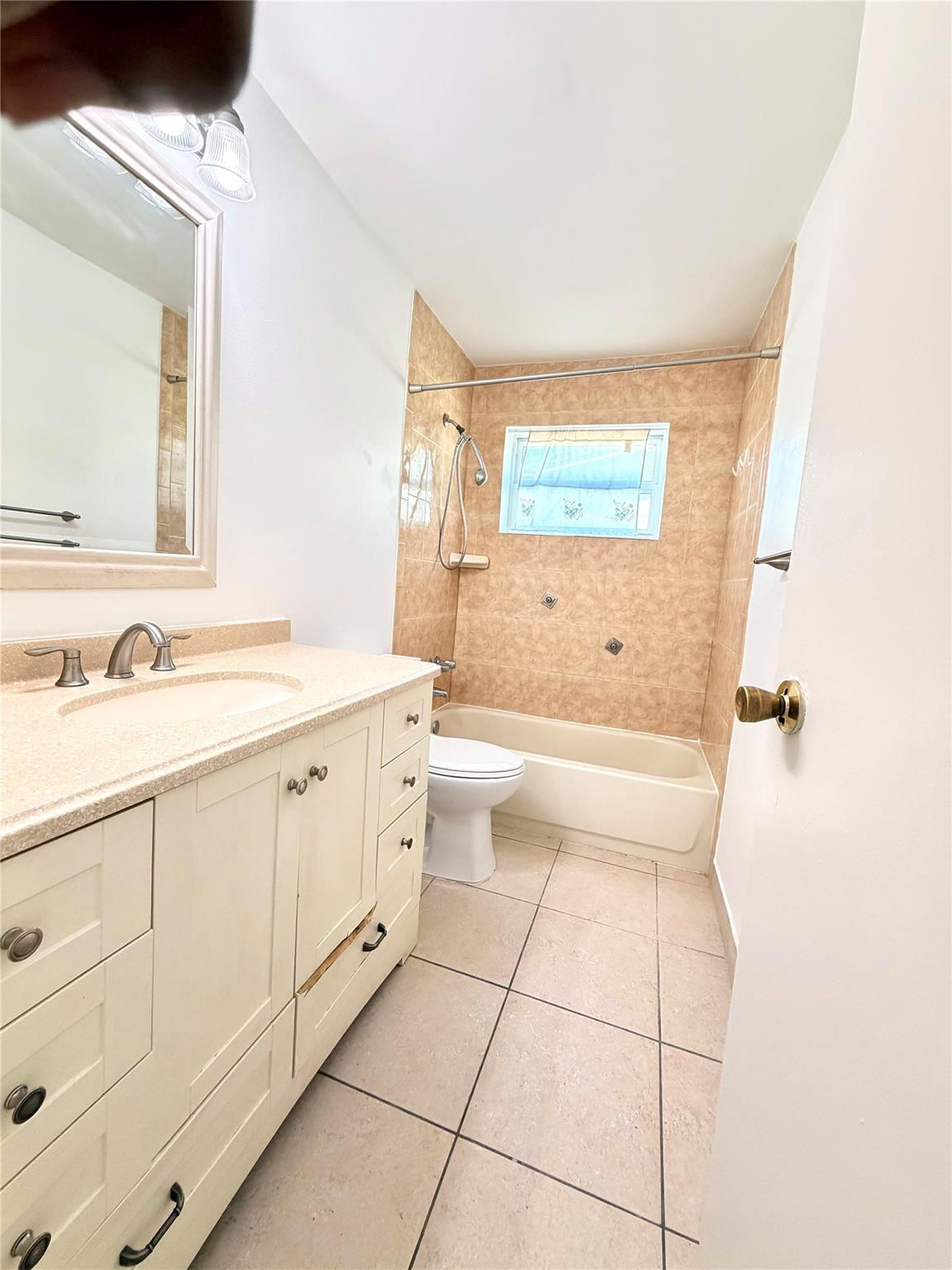 Sunrise Golf Village Sec - Residential