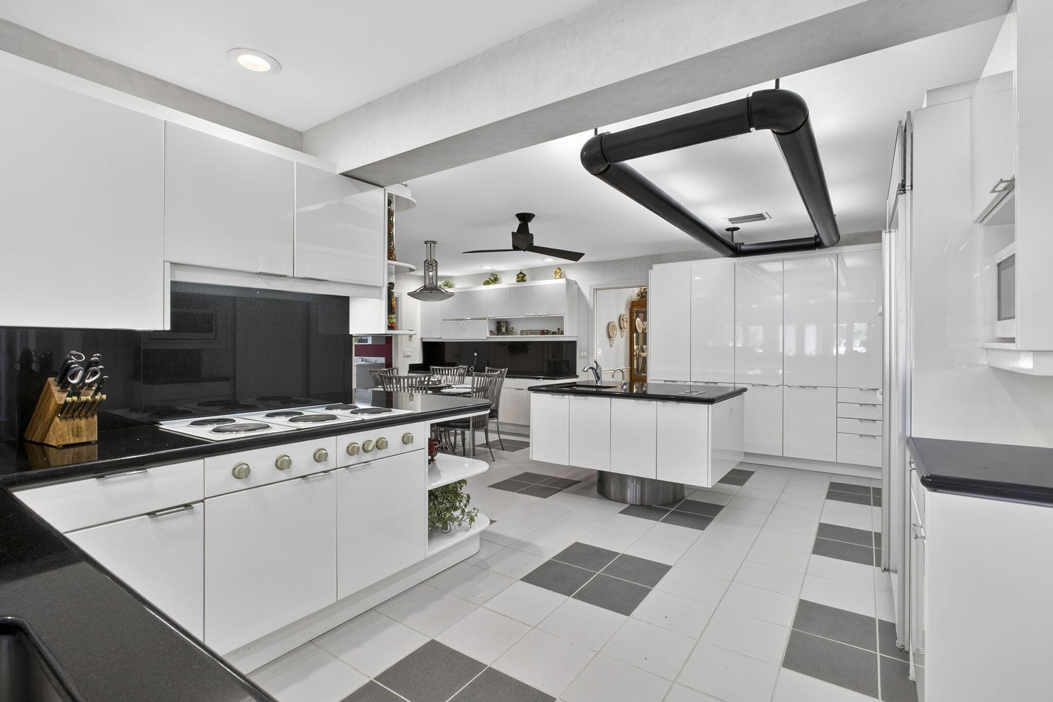 STEEPLECHASE HORSESHOE ACRES WEST - Residential