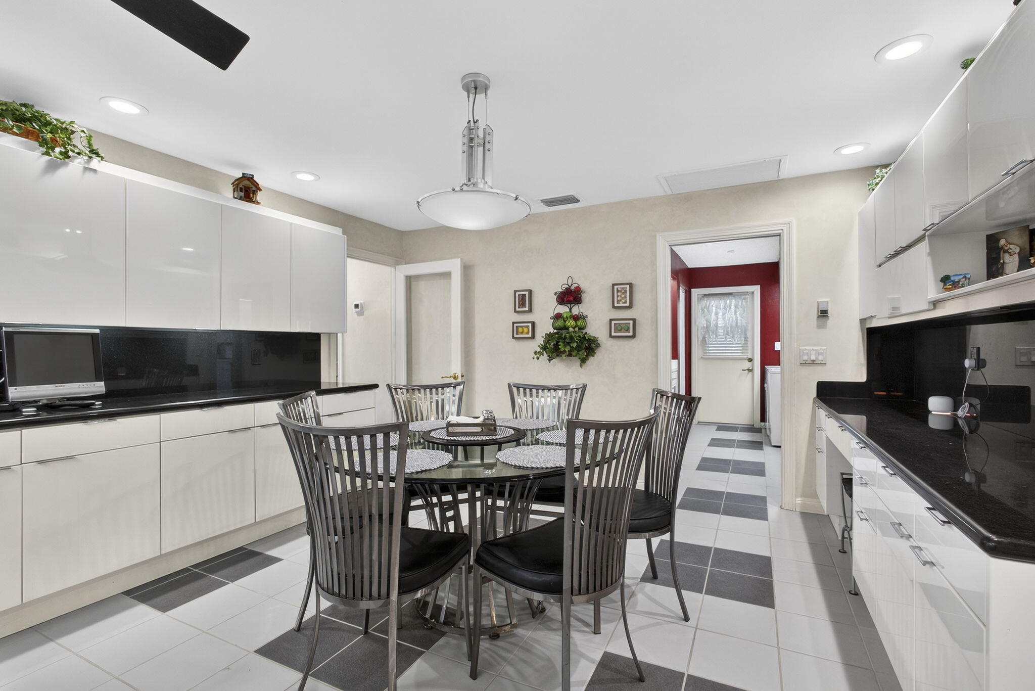 STEEPLECHASE HORSESHOE ACRES WEST - Residential