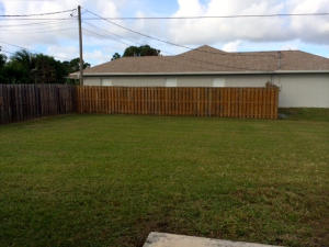 PORT ST LUCIE SECTION 17 - Residential Lease