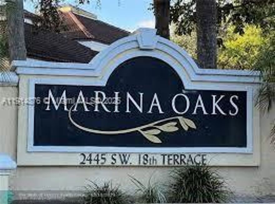 Clean second floor unit, many upgrades.  Close to everything, the airport, the beach, downtown Marina Oaks is a quiet, cozy community with many amenities. Come live the good life!!