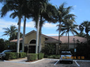 HYPOLUXOS MARINERS CAY CONDO - Residential