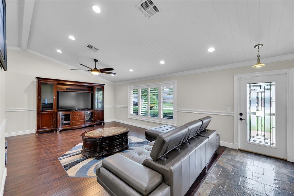 4160 Juniper Terrace