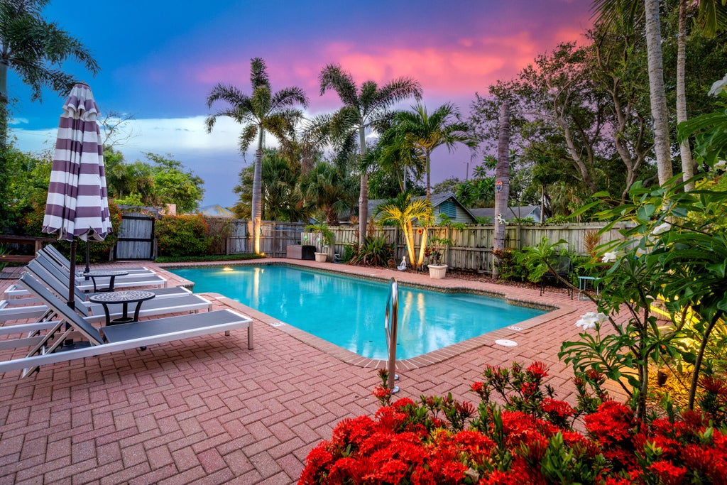 Photo of 128 N L Street, Lake Worth Beach, FL 33460 (MLS # R11081141)