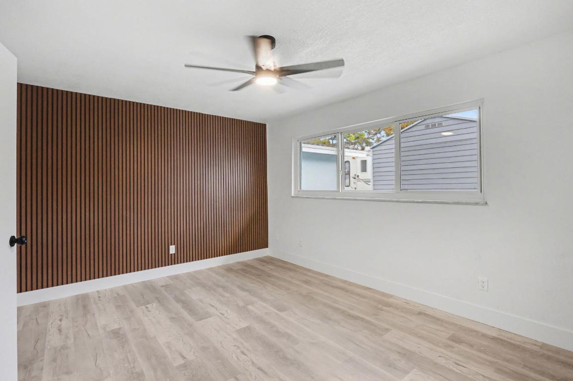 DELRAY GARDEN ESTATES 3 - Residential Lease