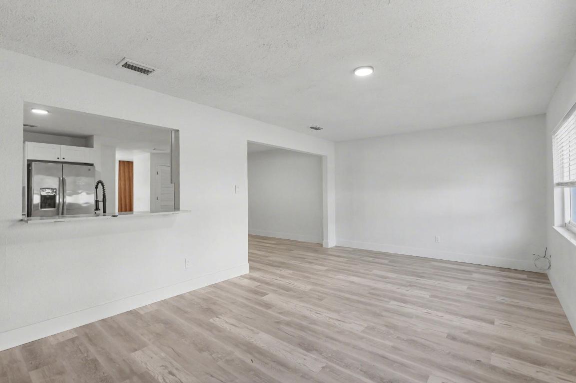 DELRAY GARDEN ESTATES 3 - Residential Lease