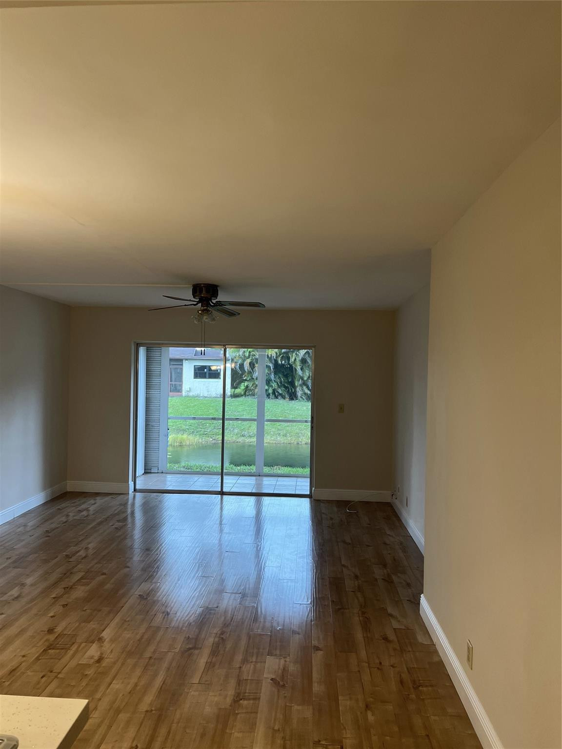 SANDALFOOT SQUIRE CONDO - Residential Lease