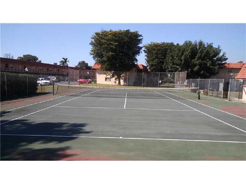 SANDALFOOT SQUIRE CONDO - Residential Lease