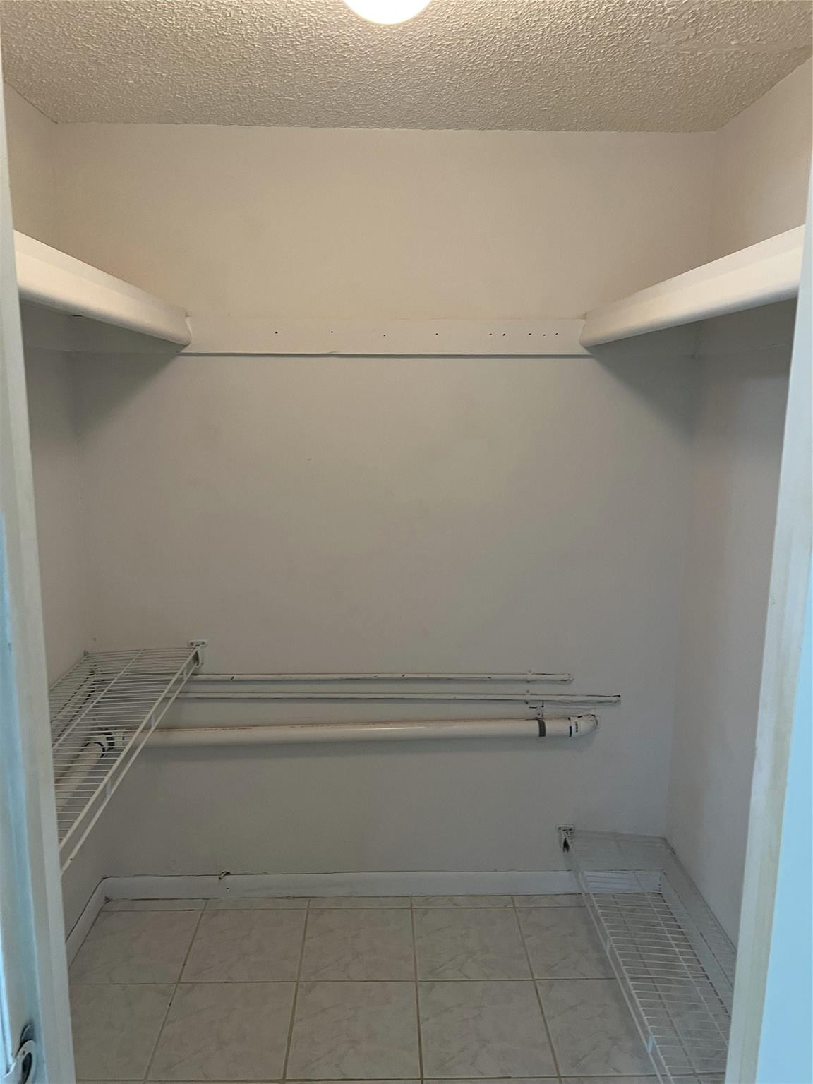 SANDALFOOT SQUIRE CONDO - Residential Lease