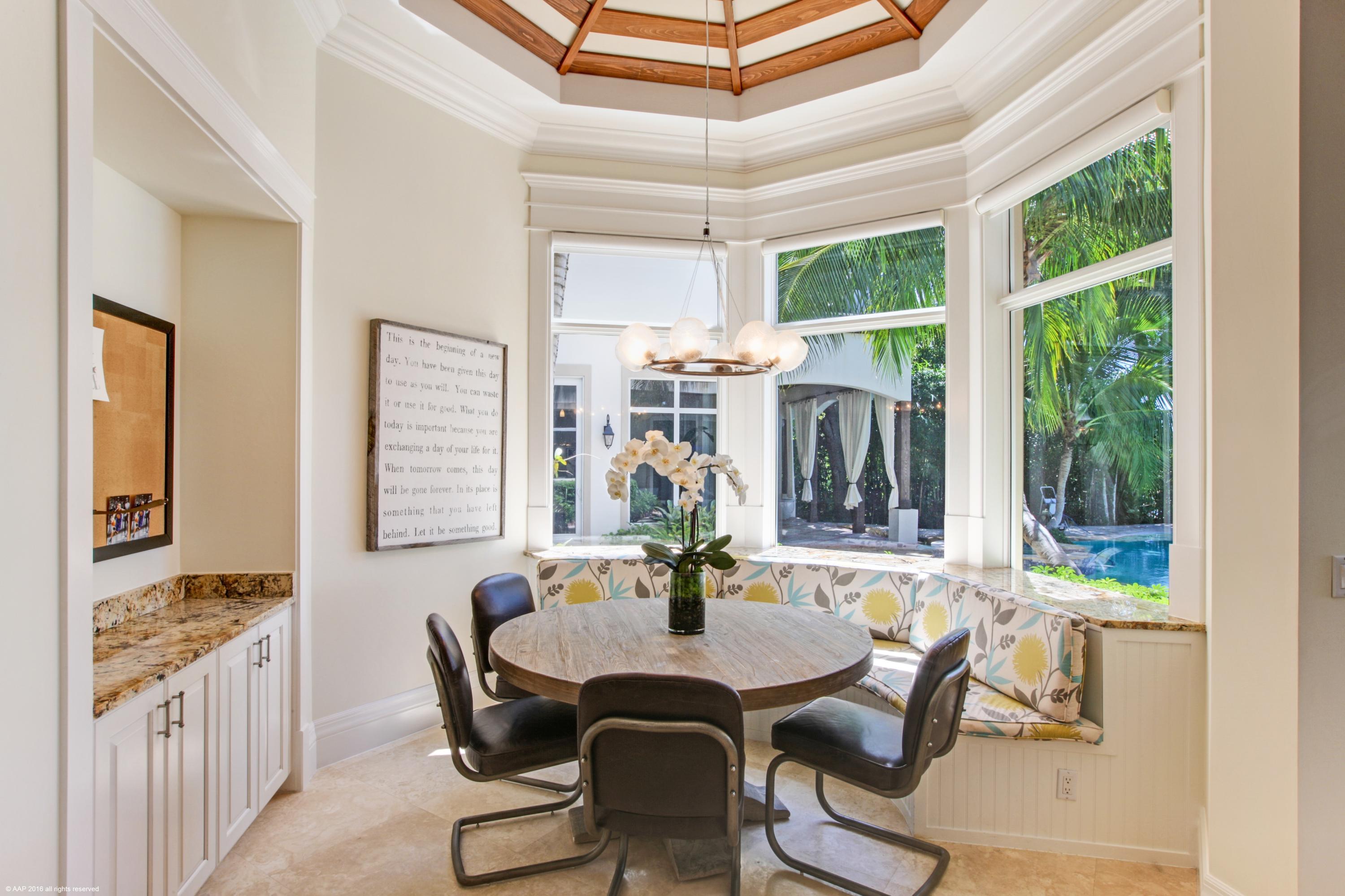 RIVERSIDE ON THE LOXAHATC - Residential