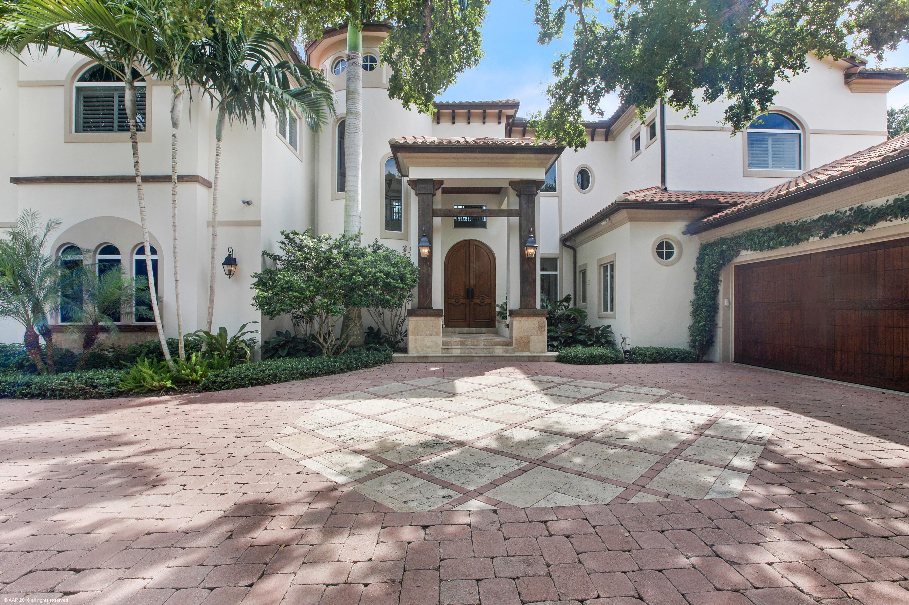 RIVERSIDE ON THE LOXAHATC - Residential