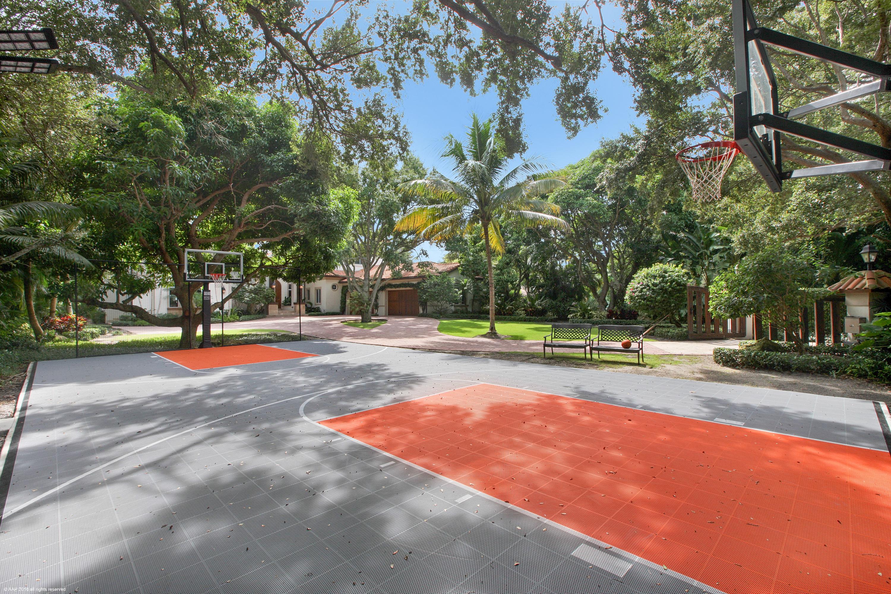 RIVERSIDE ON THE LOXAHATC - Residential