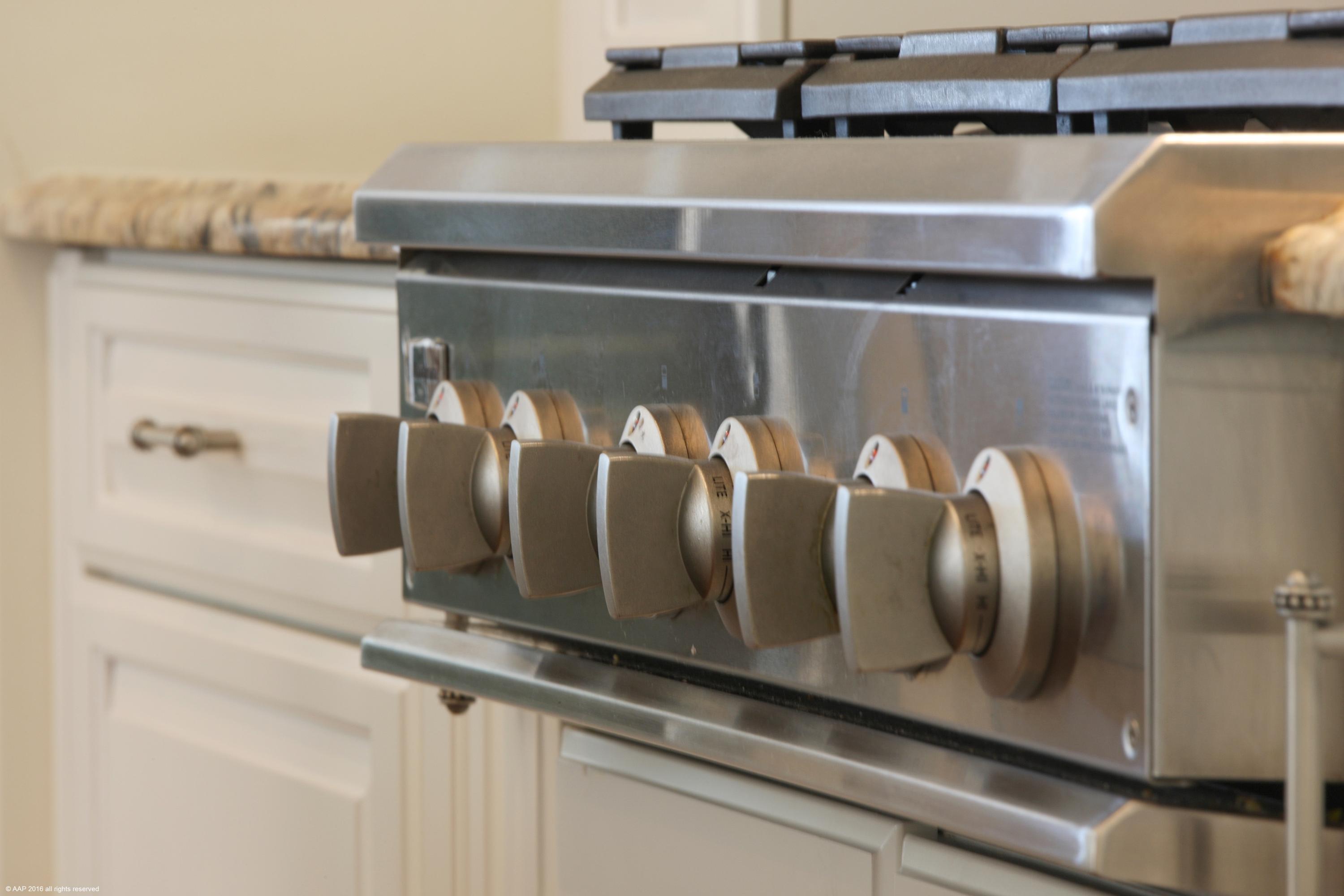 RIVERSIDE ON THE LOXAHATC - Residential