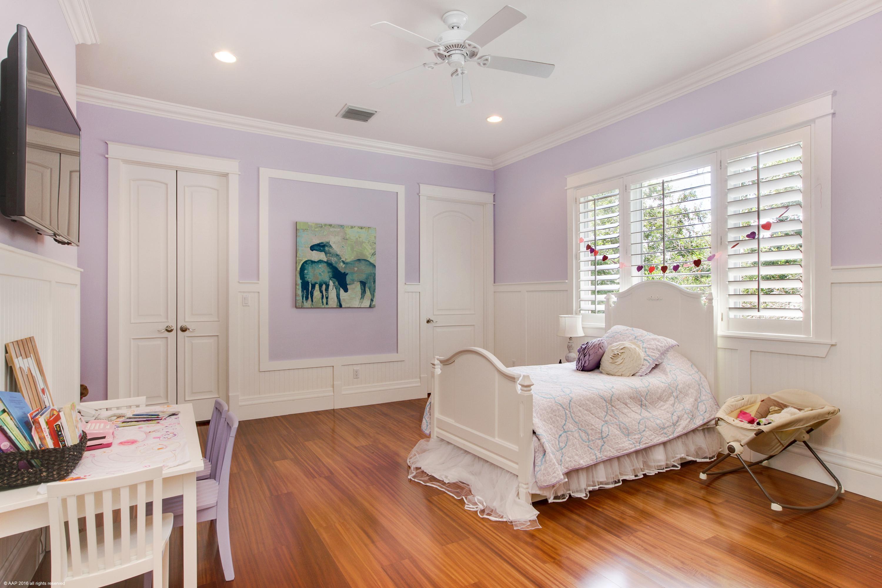 RIVERSIDE ON THE LOXAHATC - Residential