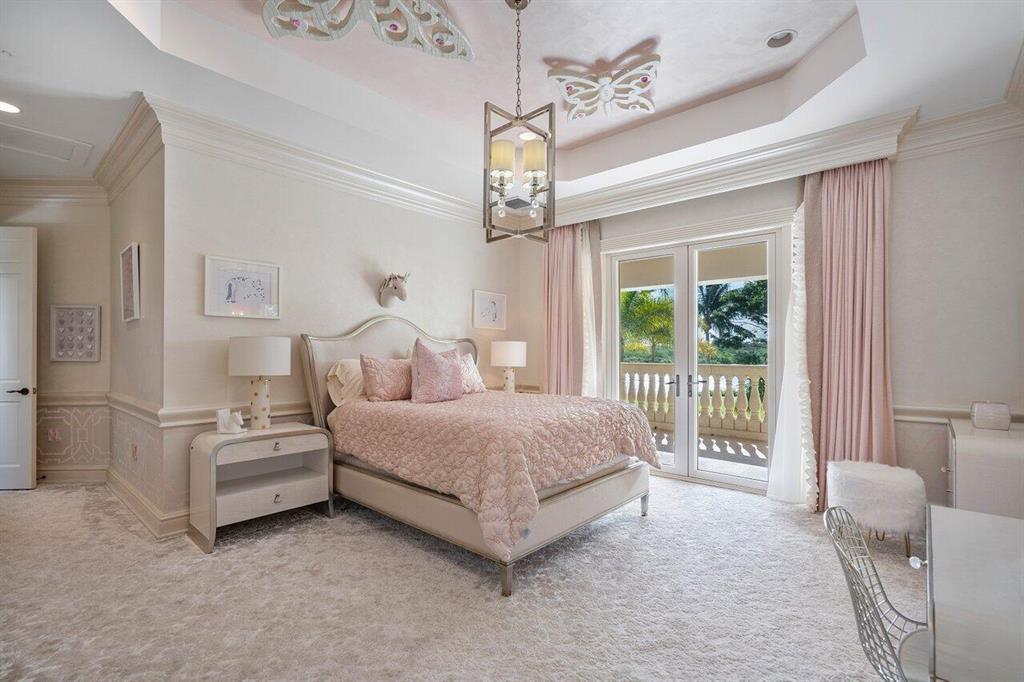 CASSEEKEY ISLAND AT JONATHANS LANDING - Residential