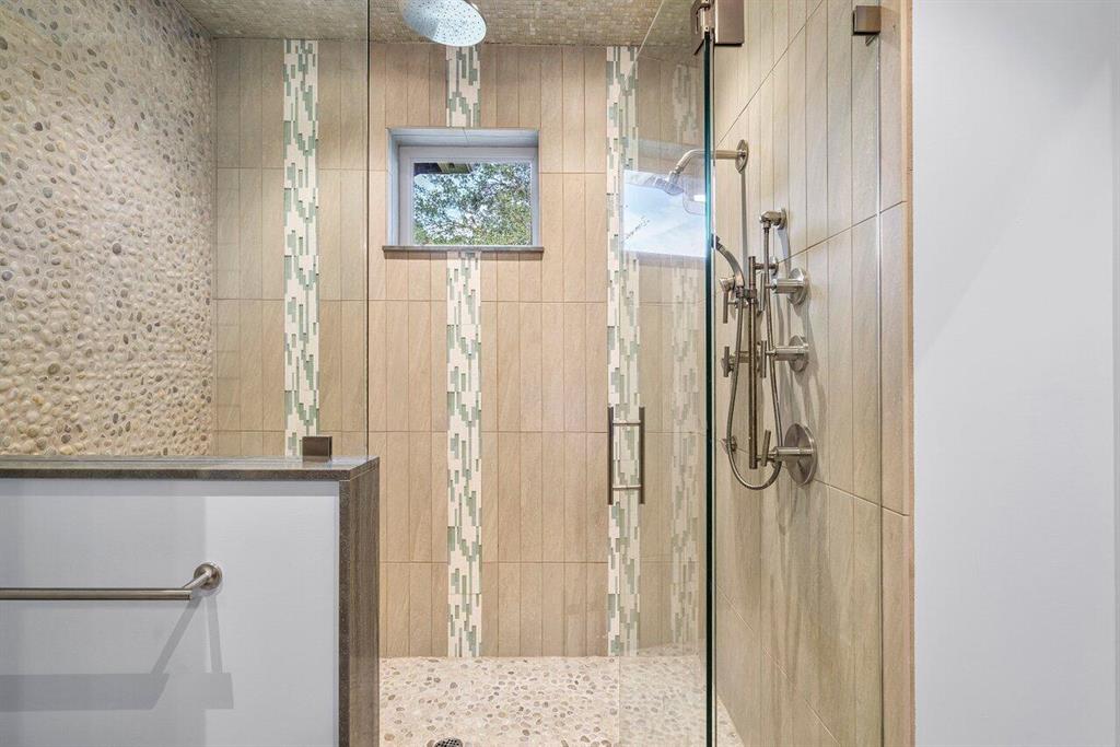 CASSEEKEY ISLAND AT JONATHANS LANDING - Residential