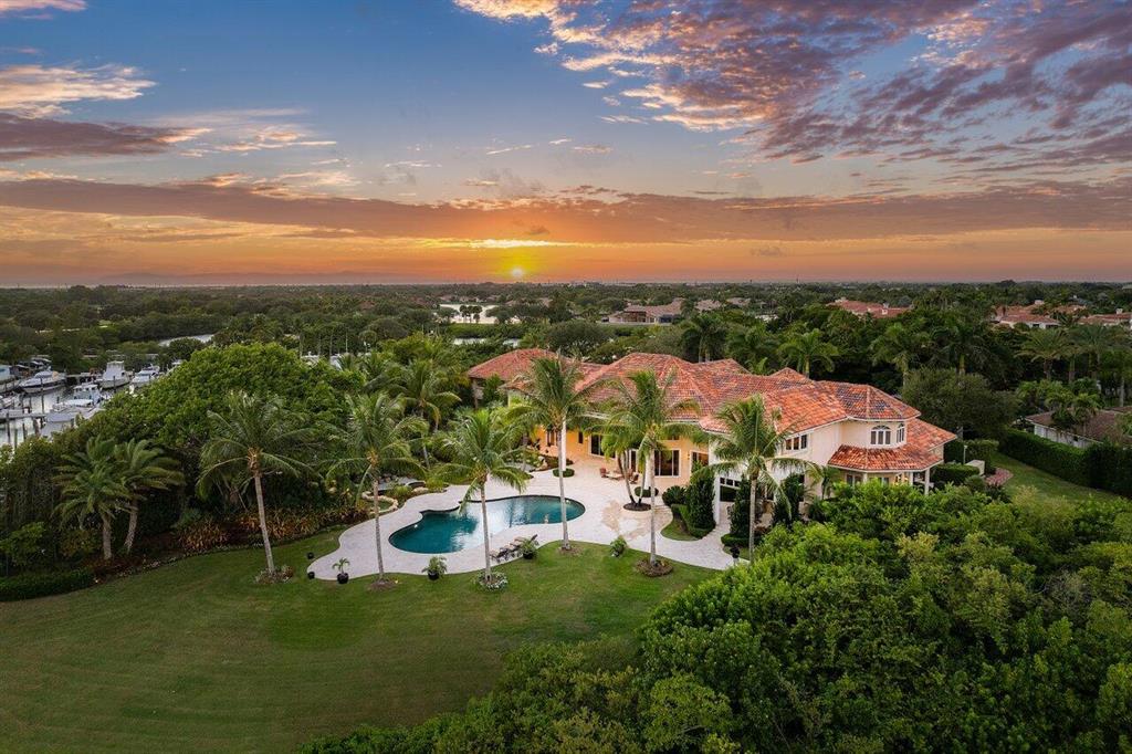 CASSEEKEY ISLAND AT JONATHANS LANDING - Residential