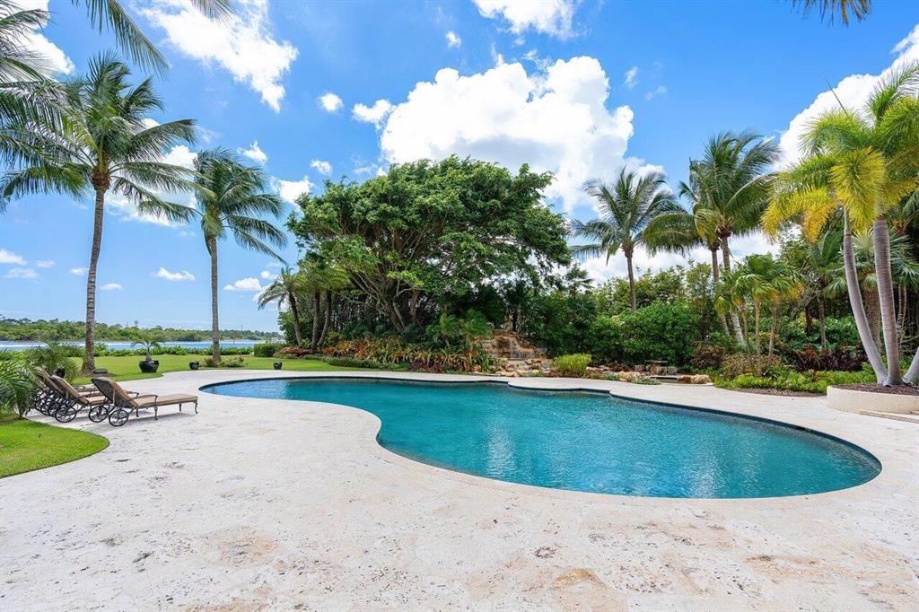 CASSEEKEY ISLAND AT JONATHANS LANDING - Residential