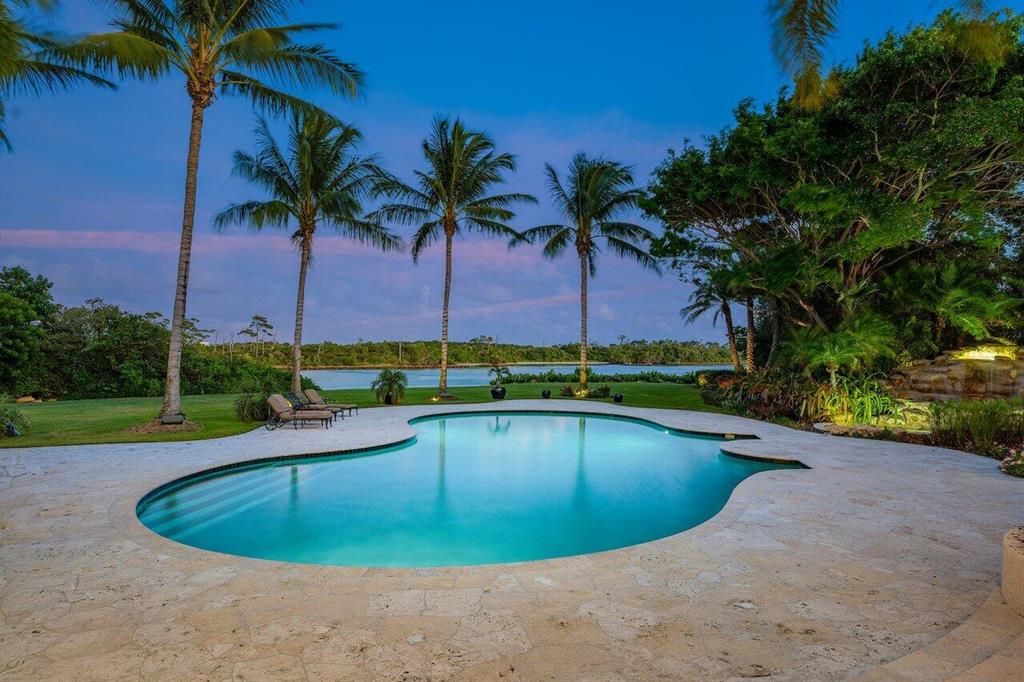 CASSEEKEY ISLAND AT JONATHANS LANDING - Residential