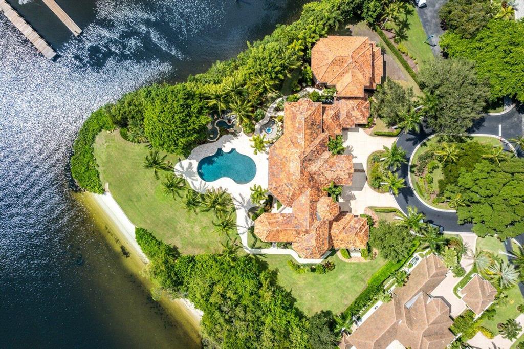 CASSEEKEY ISLAND AT JONATHANS LANDING - Residential