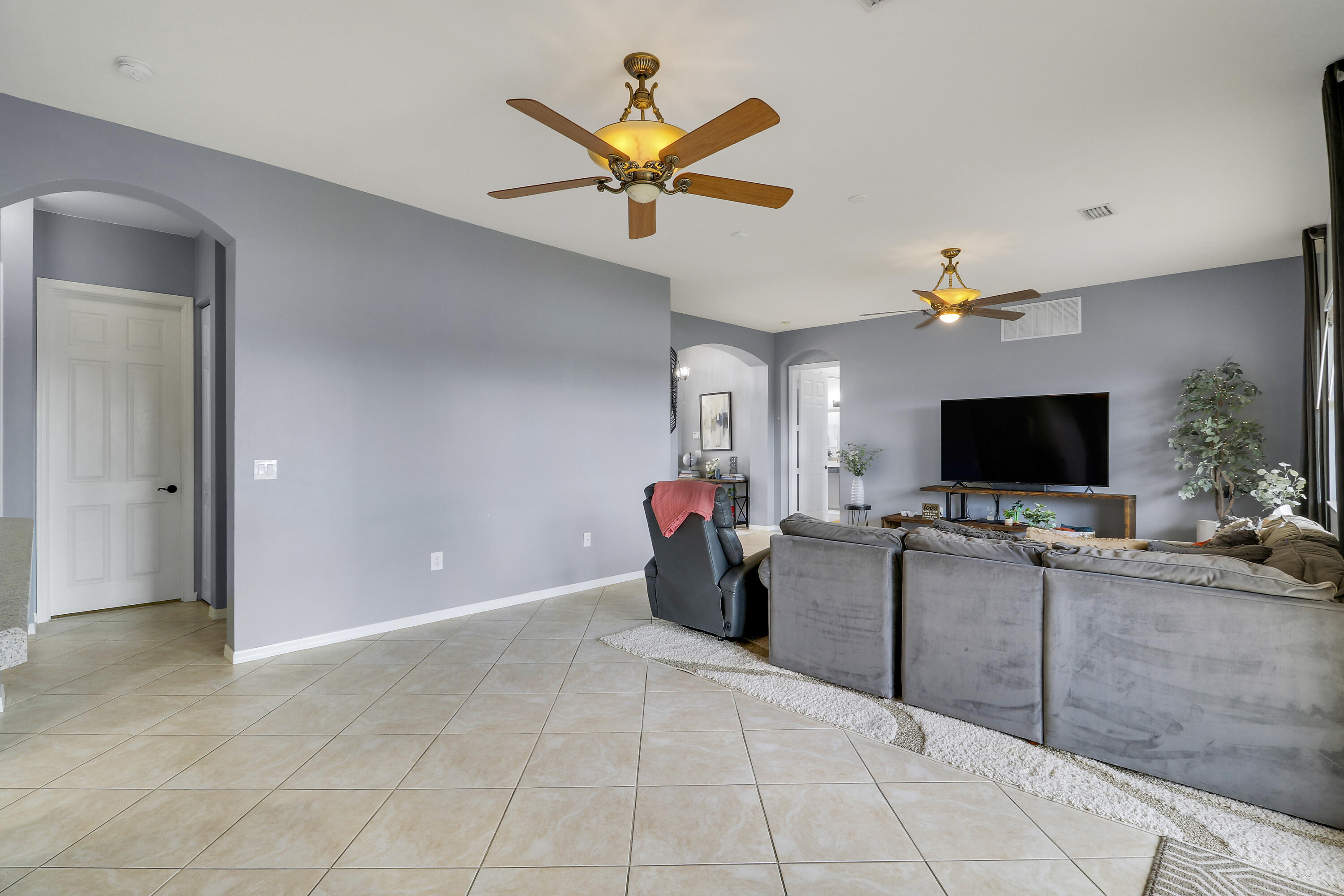 LAKE FOREST AT ST LUCIE WEST PHASE 3 - Residential