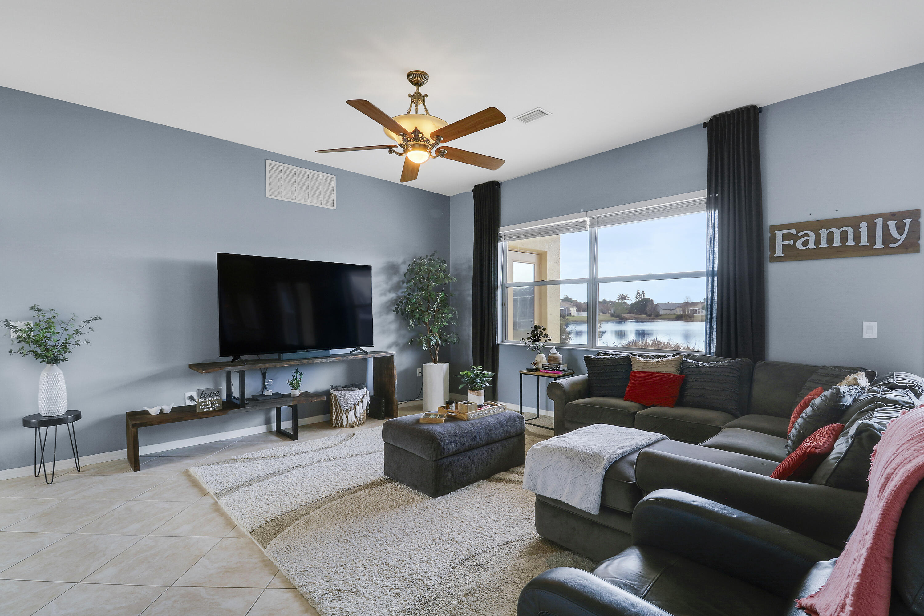 LAKE FOREST AT ST LUCIE WEST PHASE 3 - Residential