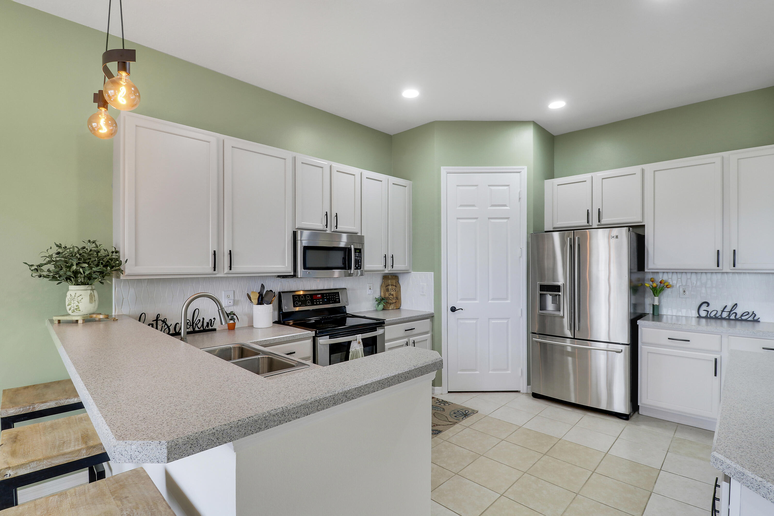 LAKE FOREST AT ST LUCIE WEST PHASE 3 - Residential