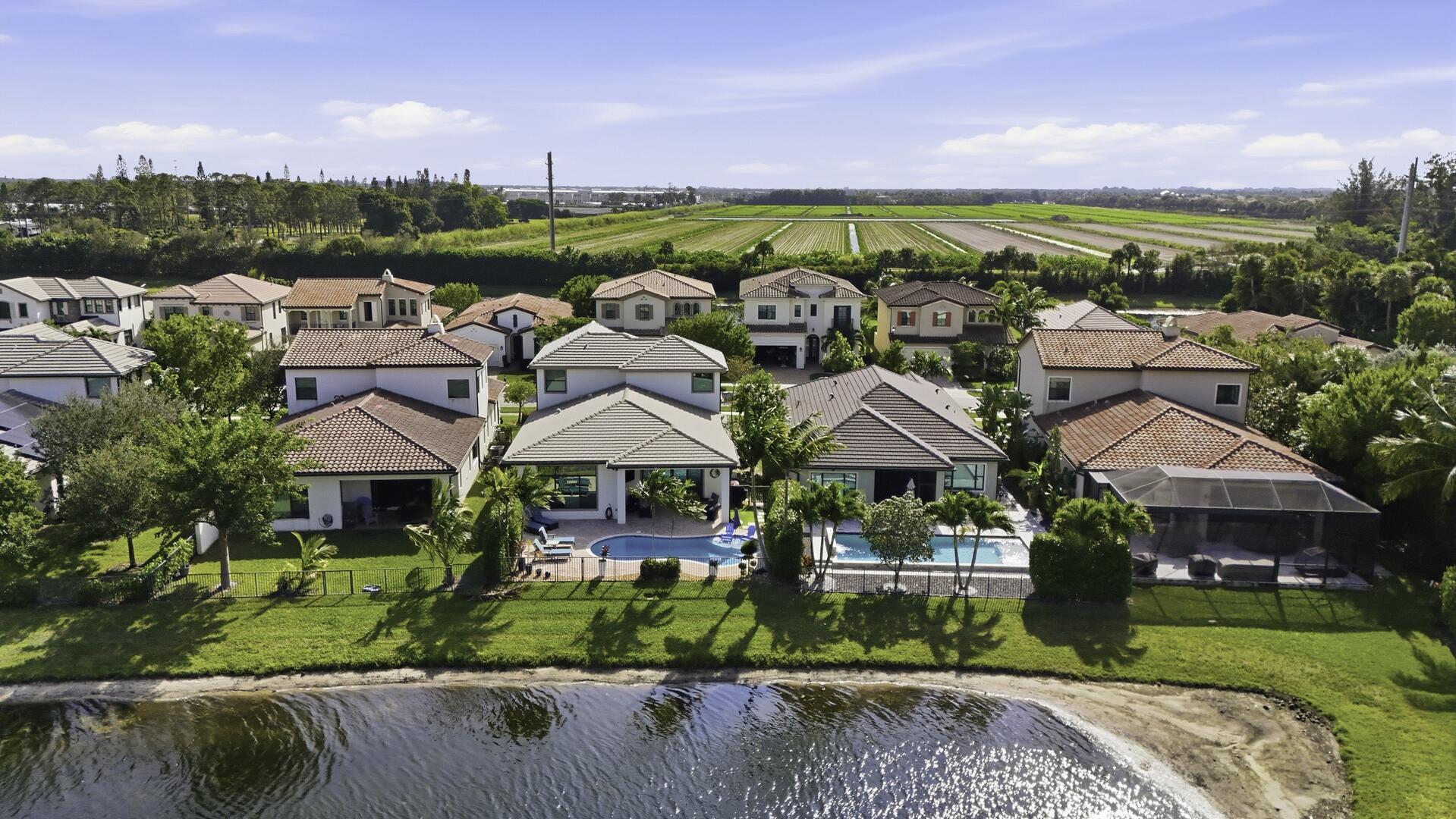 PALM MEADOWS ESTATES - Residential