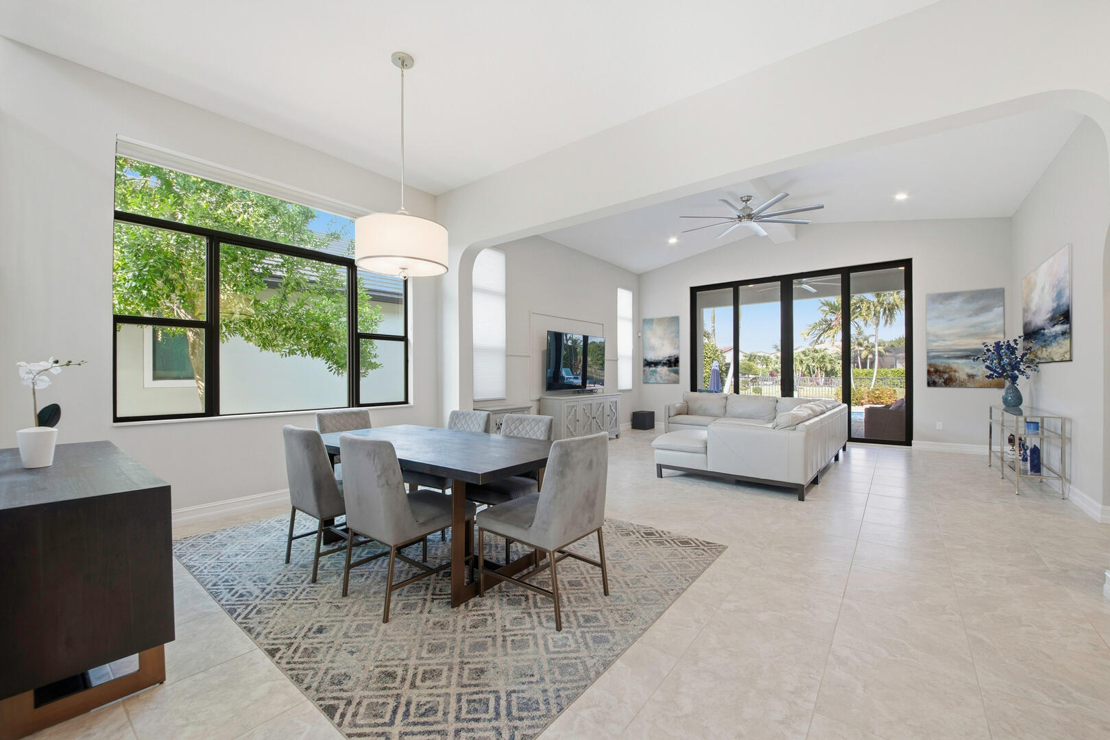 PALM MEADOWS ESTATES - Residential