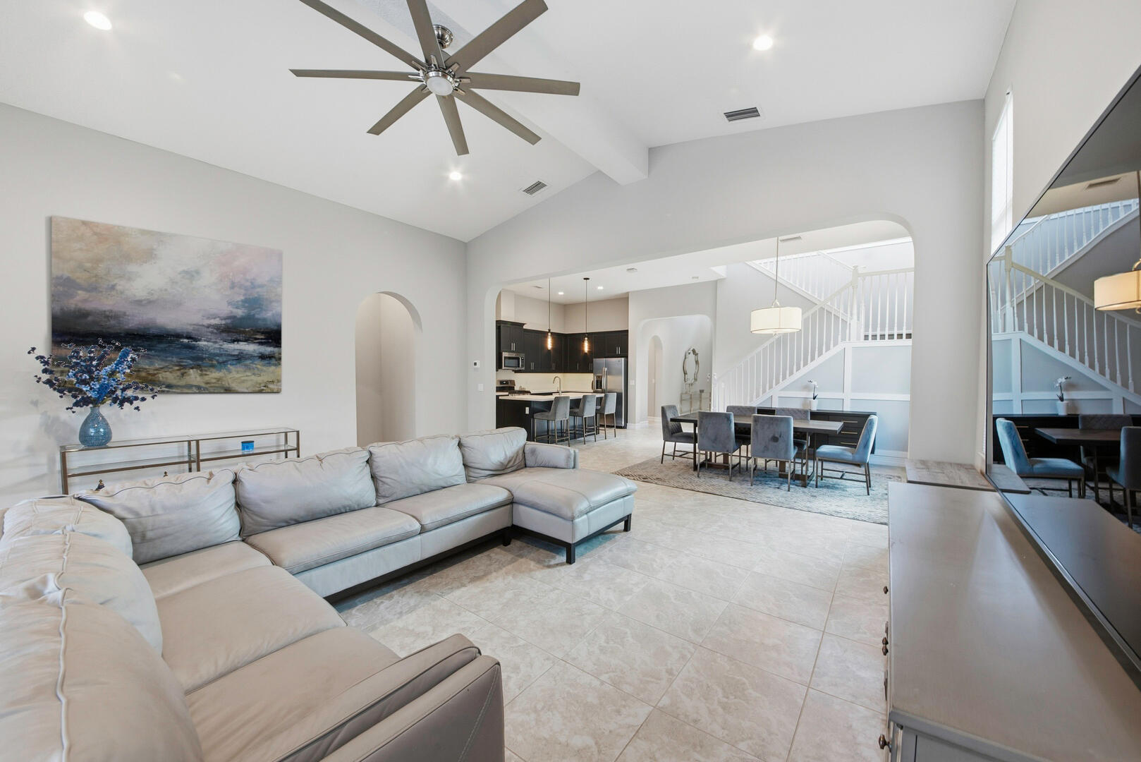 PALM MEADOWS ESTATES - Residential