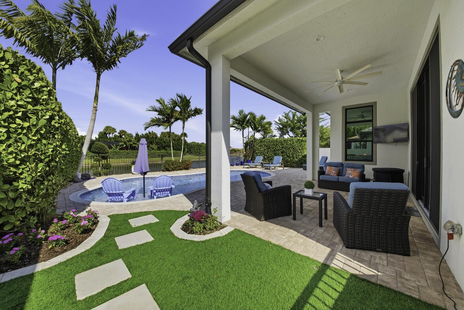 PALM MEADOWS ESTATES - Residential