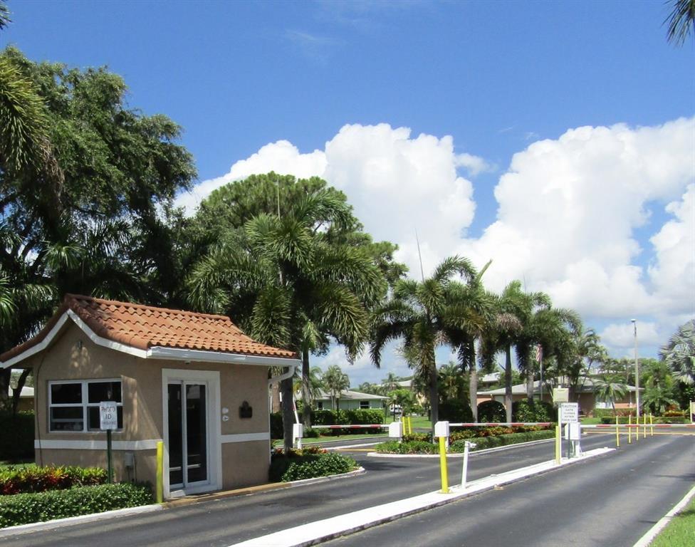 Pines of Delray North - Residential