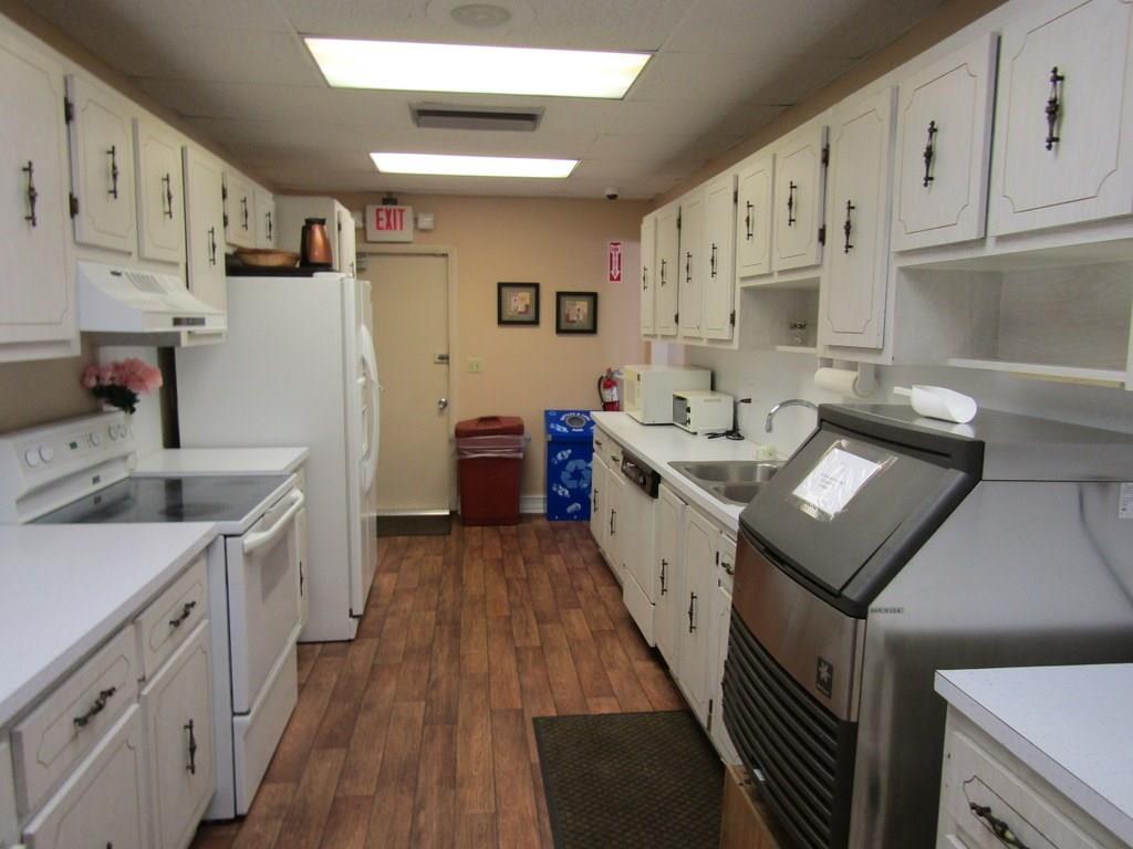 Pines of Delray North - Residential