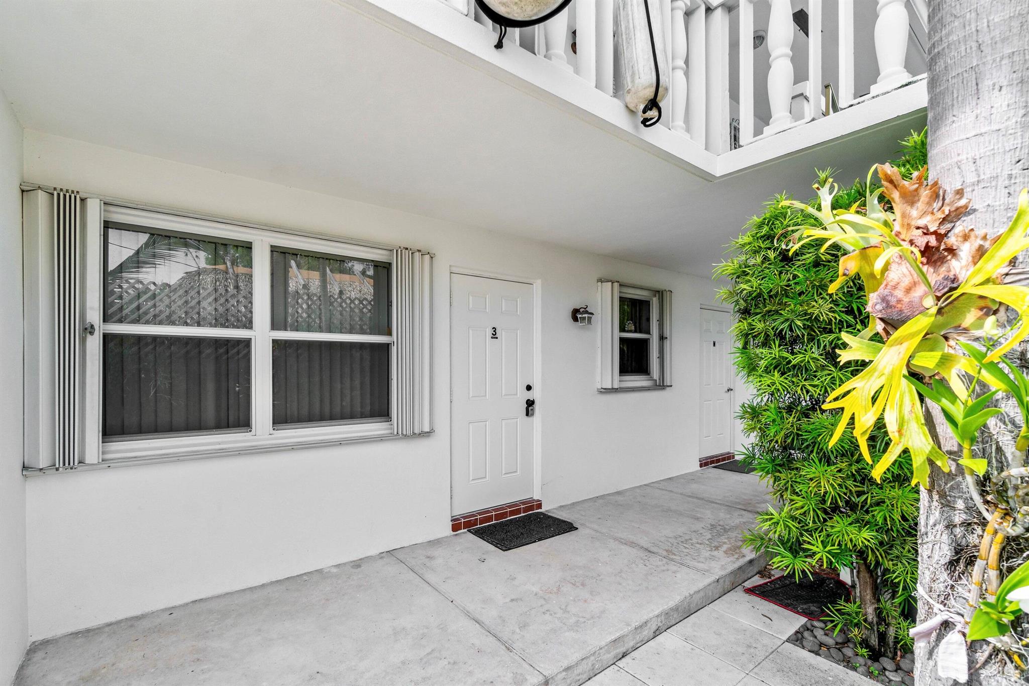 First-floor corner unit featuring a renovated kitchen with new appliances, fresh interior paint, and accordion shutters. Assigned parking space included. Low HOA fee covers water, exterior maintenance, and access to onsite laundry facilities.Can be rented immediately, once per year, with a 3-month minimum lease. Excellent location just a few blocks from Downtown Lake Worth, shops, dining, and entertainment.