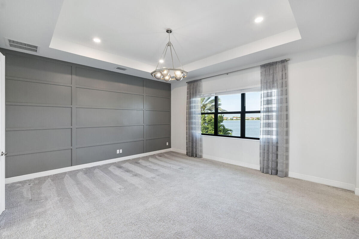 PARKLAND BAY - Residential