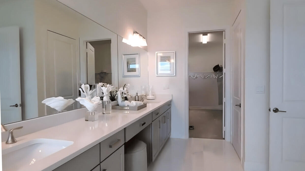 PARKLAND BAY - Residential