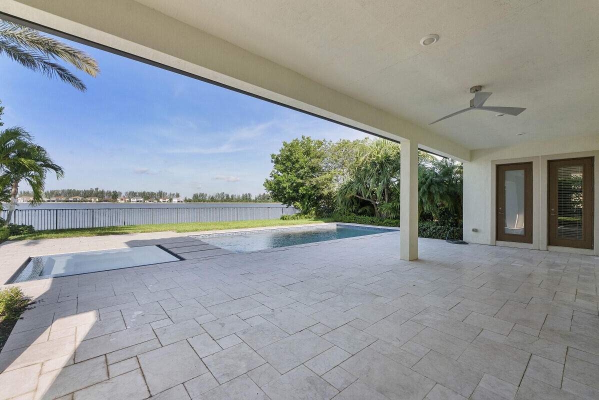 PARKLAND BAY - Residential