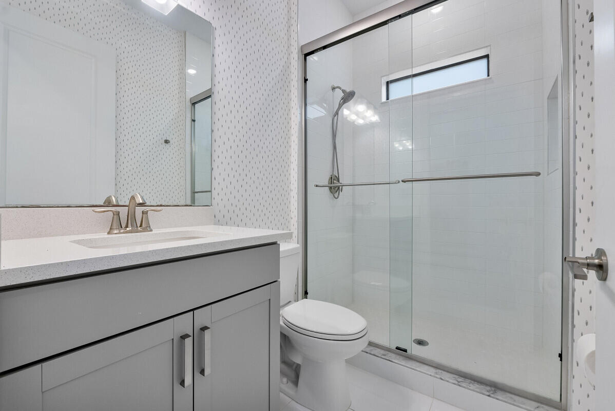 PARKLAND BAY - Residential