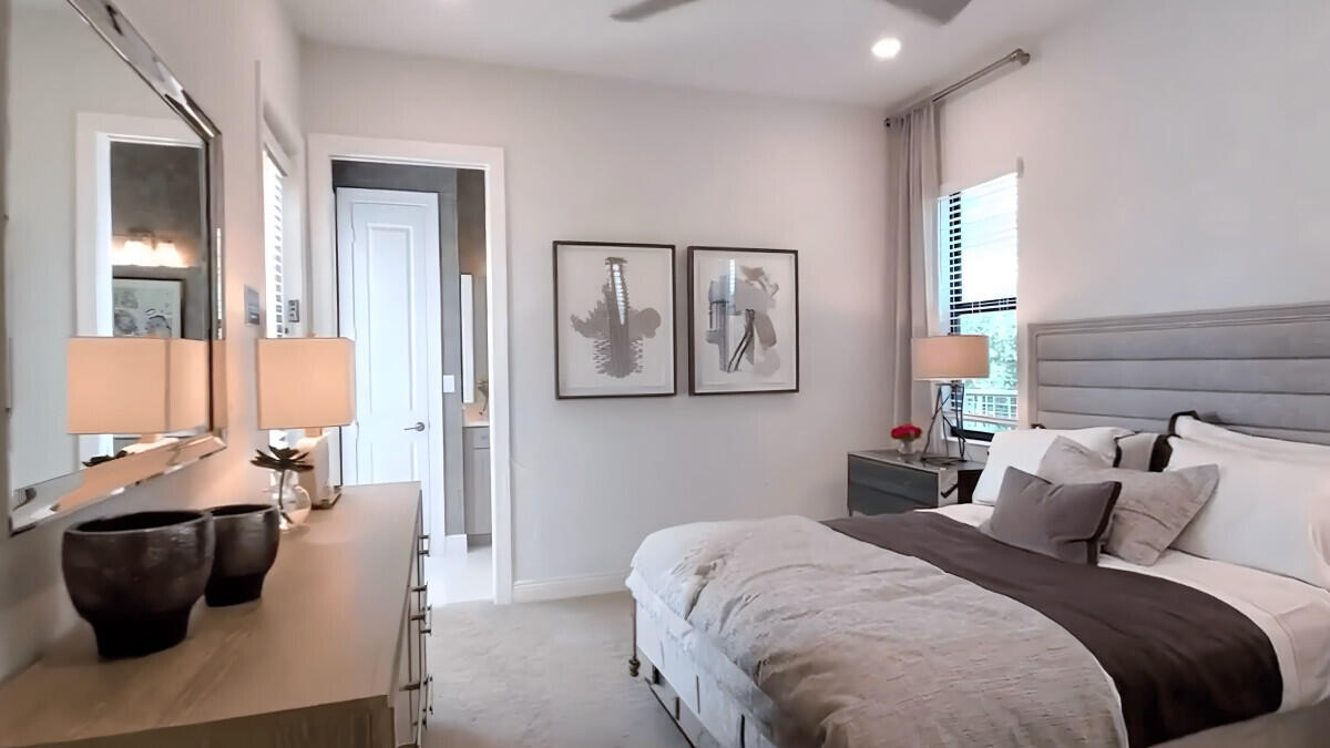 PARKLAND BAY - Residential