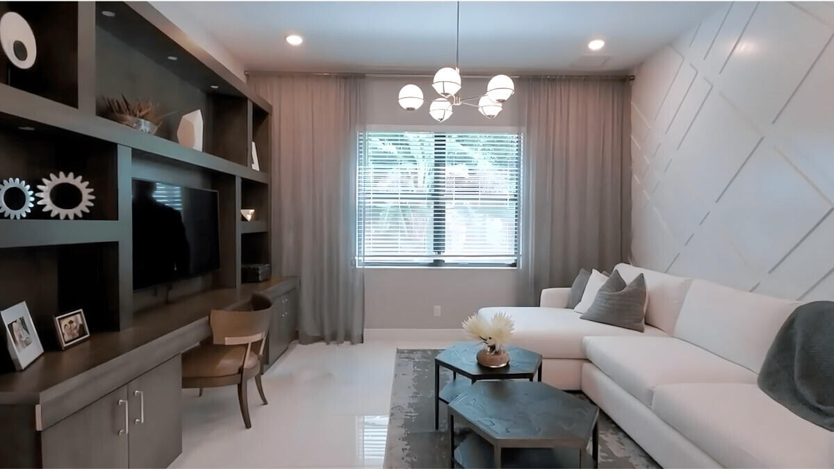 PARKLAND BAY - Residential