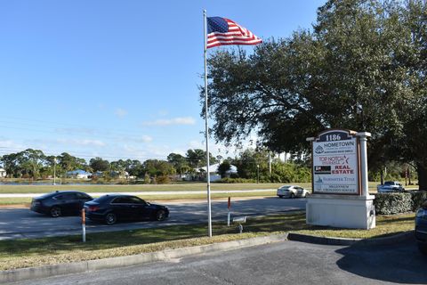 1186 SW Gatlin Boulevard Port St Lucie FL 34953
